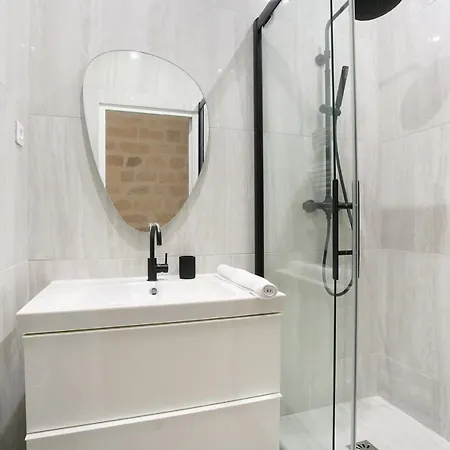 Atypical Appt And Design Close To The Eiffel Tower * Parigi